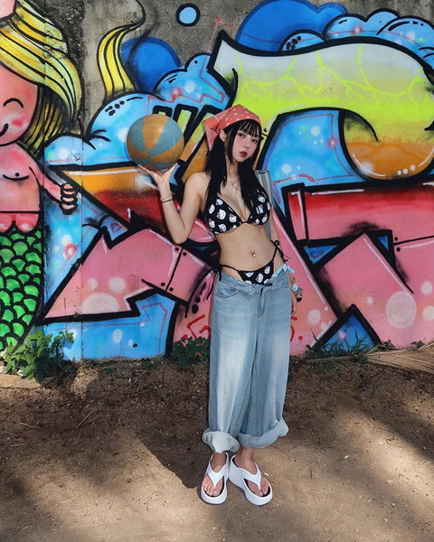 bikini-top
