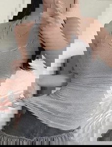 Pupu Halter Slim Sleeveless T