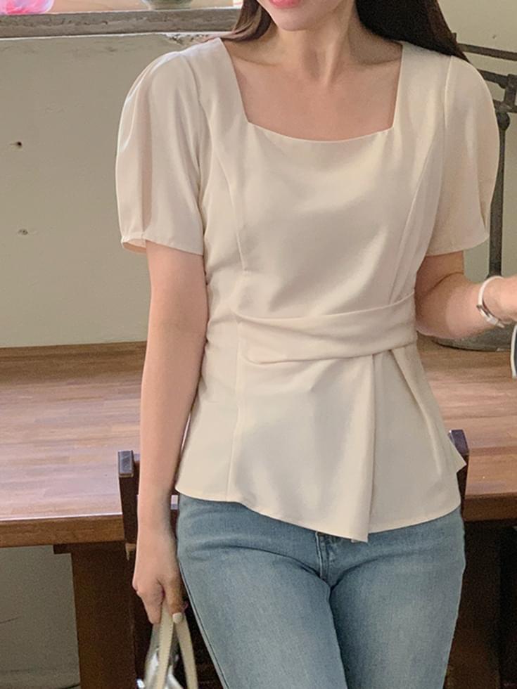Epuria pin tuck square neck short sleeve blouse