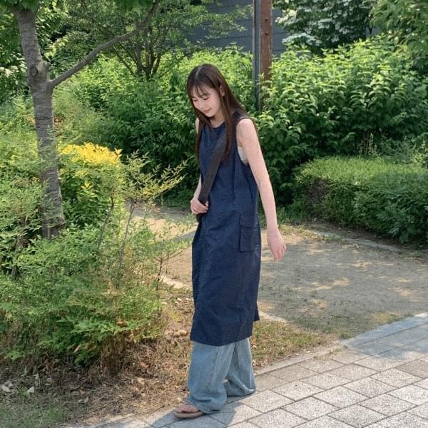 Shumai Nylon Pocket Long Dress