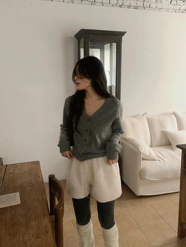 Hanu Fox V-Neck Cardigan